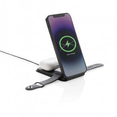 Logotrade Werbegeschenke das Foto: Swiss Peak 15W 3-in-1 magnetischer Wireles Charger aus rPU