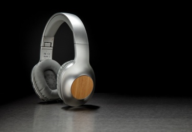 Logotrade promotional giveaway image of: Dakota Bamboo wireless headphone