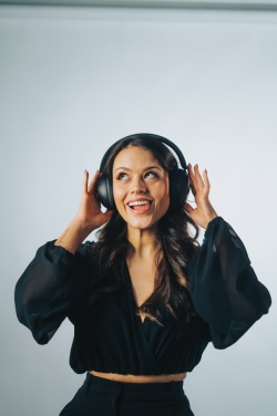 Logotrade corporate gift picture of: Urban Vitamin Cupertino RCS rplastic ANC headphone