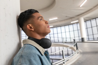 Logotrade business gift image of: Urban Vitamin Belmont wireless headphone