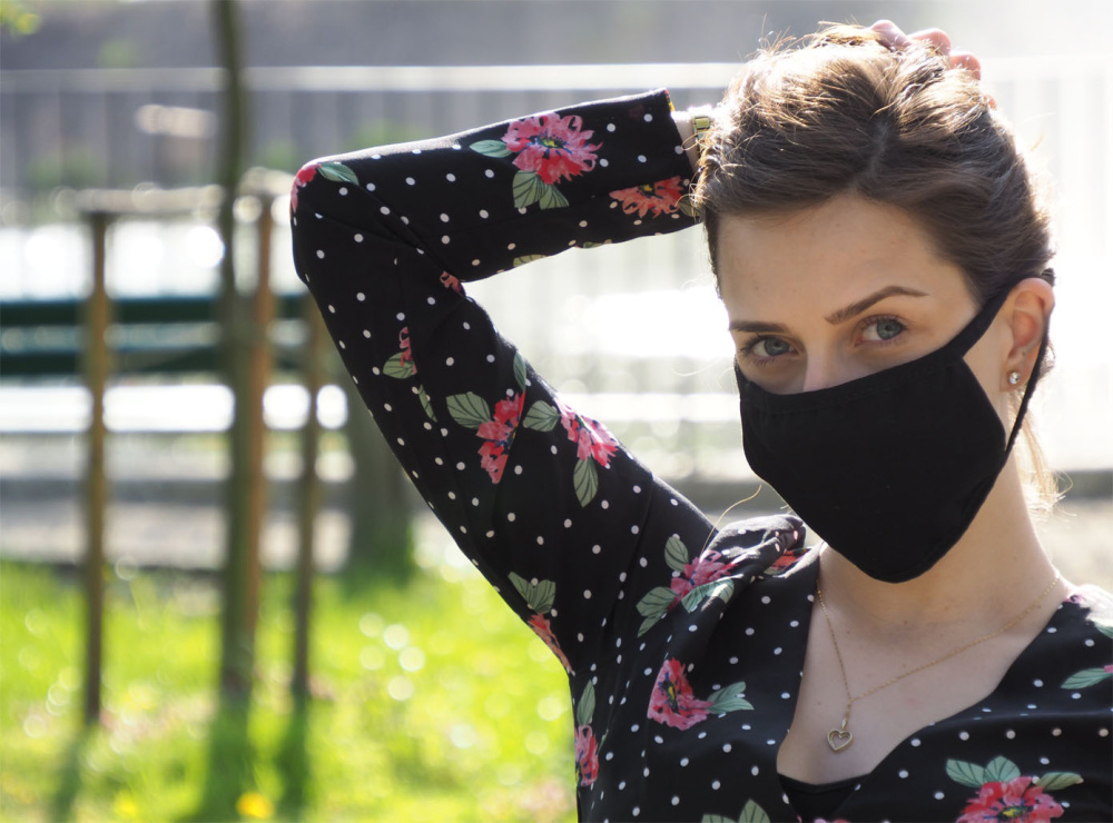 Logotrade promotional gift image of: MARS PRO cotton mask (size M) with pocket and HEPA filter 1380165