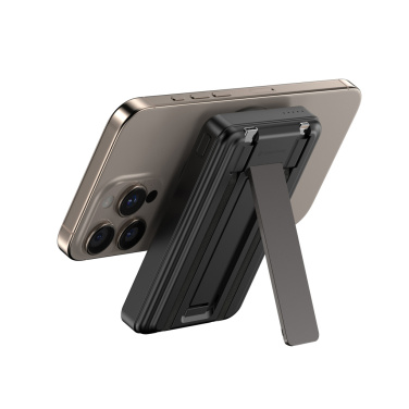 Logotrade corporate gift picture of: Urban Vitamin Delano 5in1 10,000mah 20WPD magnetic powerbank