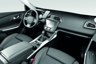 Logo trade promotional merchandise image of: 15W magnetic car charger