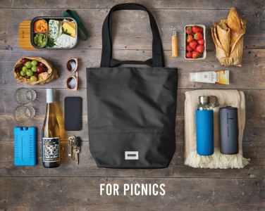 Logotrade promotional gift picture of: Black+Blum 16L Insulated Tote/ Cooler Bag