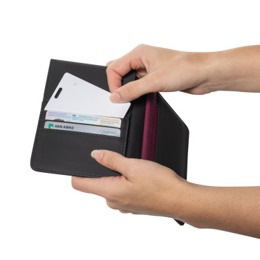 Logotrade corporate gifts photo of: Findit Dual RCS rplastic ultra-thin finder card rechargeable