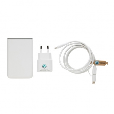 Logo trade ärikingid foto: Surge RCS taaskasutatud PET 20W tüüpi C 3 tk laadimiskomplekt