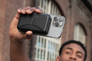 Logotrade firmakingi foto: Urban Vitamin Sonoma RCS rplastist 10 000 mAh akupank