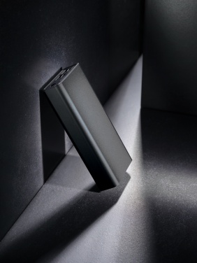 Logo trade ärikingid foto: Terra RCS taaskasutatud 20 W alumiiniumist akupank 20 000 mAh