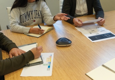 Logotrade firmakingi foto: Konverentskõne kõlar