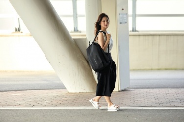 Logo trade ärikingi pilt: Bobby Pehme vargusevastane seljakott