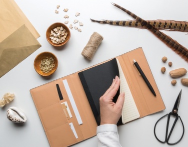 Logo trade firmakingitused foto: A5 Deluxe magnetkinnisega märkmik