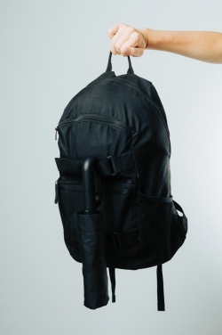 Logo trade firmakingitused foto: Yara 21" AWARE™ RPET ühevärviline vihmavari karabiiniga