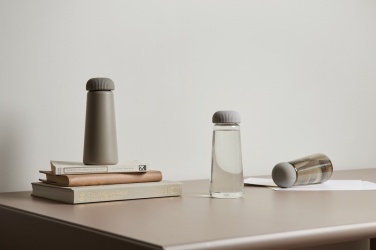 Logotrade firmakingid pilt: VINGA Erie RCS taaskasutatud lemmiklooma pudel 575 ML