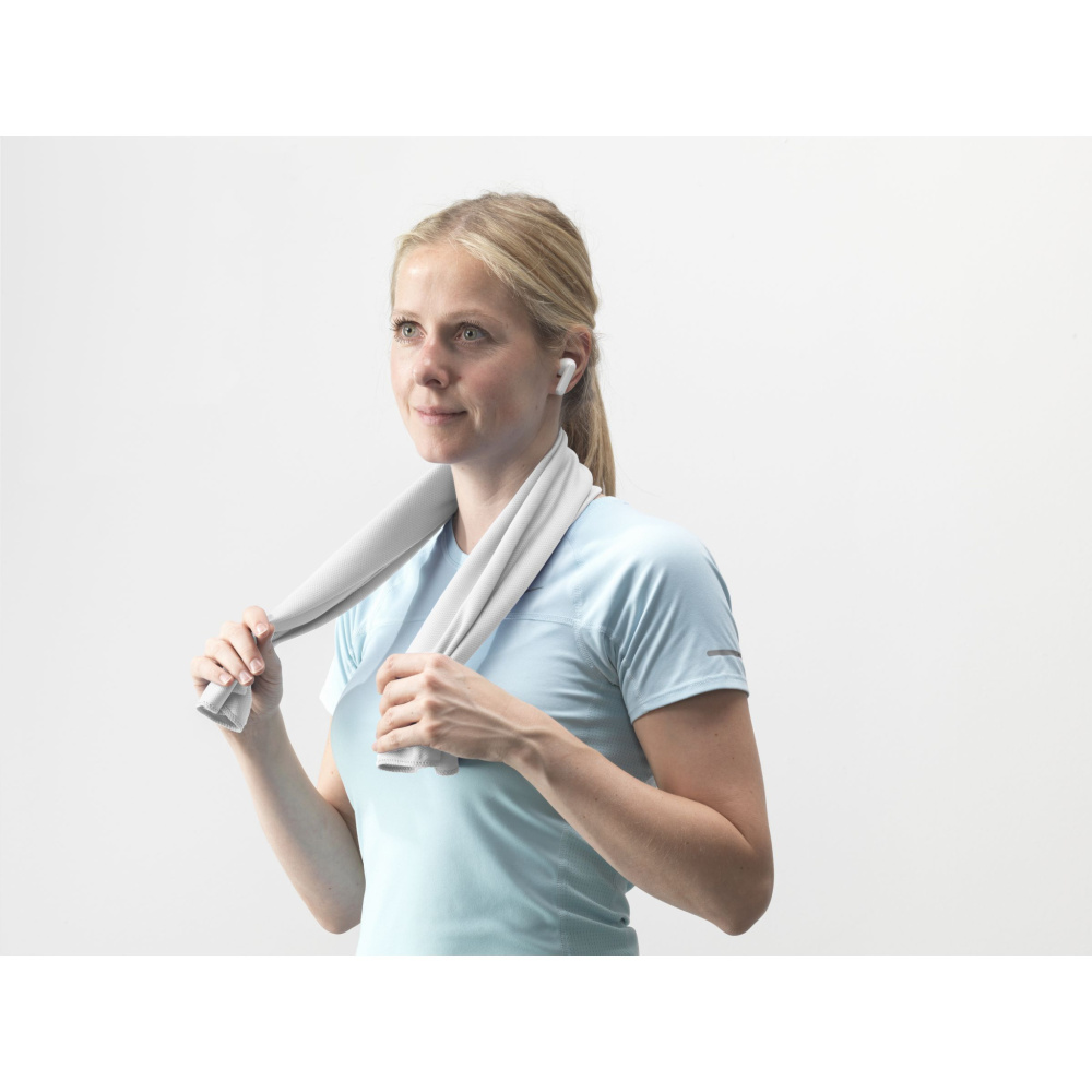 Logotrade ärikingid pilt: CoolDown RPET spordijahutusrätik