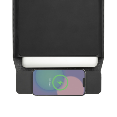 Logotrade ärikingitused pilt: Swiss Peak 15W magnetilise laadimisega sülearvutiümbris 14-15,6"