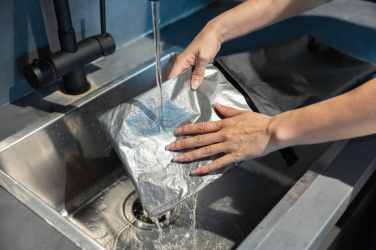 Logotrade firmakingi foto: Snackstrap AWARE™ RPET lõunakott 30x20CM