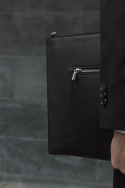 Logotrade firmakingituse foto: VINGA Bermond RCS 16" sülearvuti ümbris