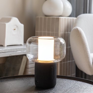 Logo trade ärikingid foto: Lux RCS taaskasutatud plastist 10W kõlar-lamp