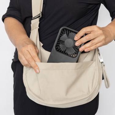 Logotrade reklaamkingi foto: Aervina RCS taaskasutatud plastist laetav lauaventilaator