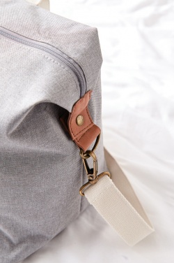 Logotrade mainoslahjat kuva: VINGA Sortino viikonloppulaukku