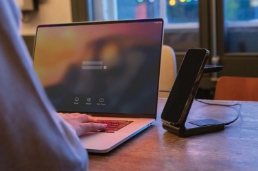 Logotrade mainoslahjat ja liikelahjat tuotekuva: Urban Vitamin Fairfield 3-in-1 RCS laturi