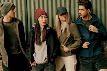 Logotrade liikelahja mainoslahja kuva: Iqoniq Makalu naisten softshell takki R-polyesteristä