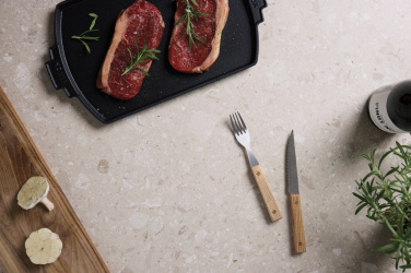 Logo trade mainoslahjat ja liikelahjat kuva: VINGA Paso 8-osainen ruokailuvälinesetti grillaukseen