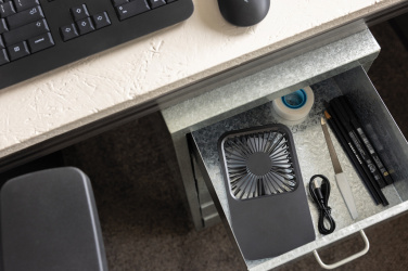 Logotrade liikelahjat mainoslahjat tuotekuva: Aervina RCS-kierätysmuovinen ladattava tuuletin