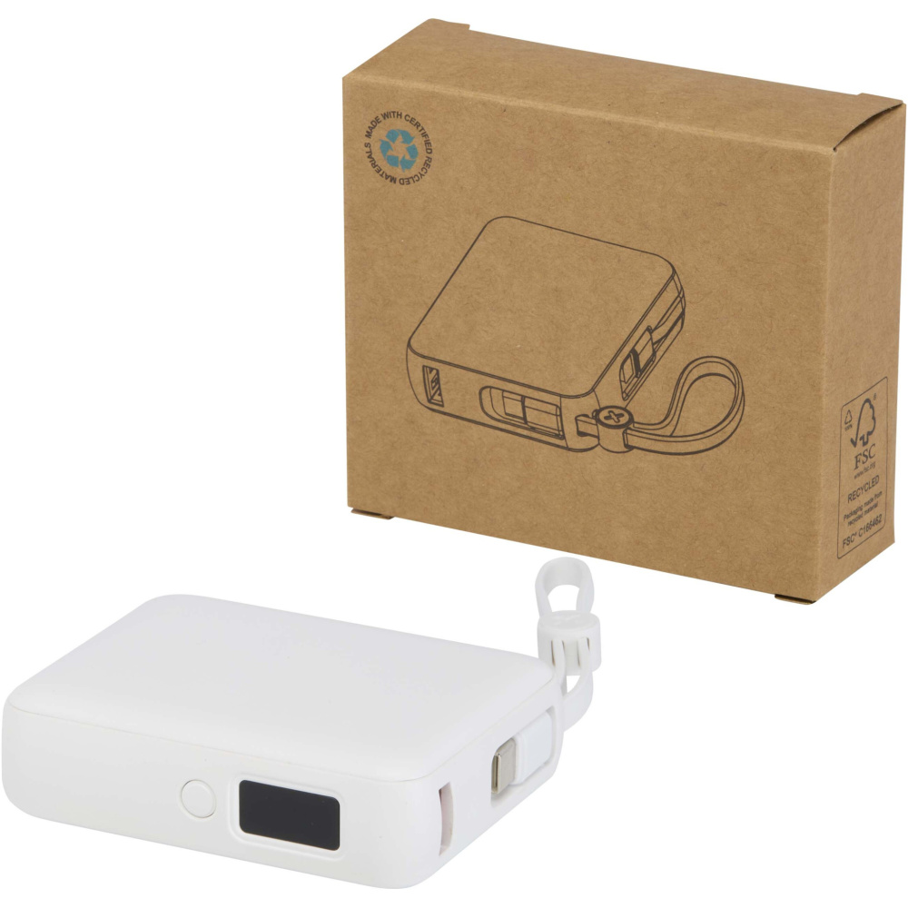 Logotrade biznesa dāvanas foto: Acrux 10.000 mAh 35W planšetdatora pārnēsājamais akumulators ar iebūvētu C tipa kabeli - izgatavots no pārstrādātas plastmasas