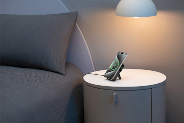 Logotrade biznesa dāvanas foto: Anker MagGo QI2 magnētiskā pārnēsājamā baterija 10 000 mAh