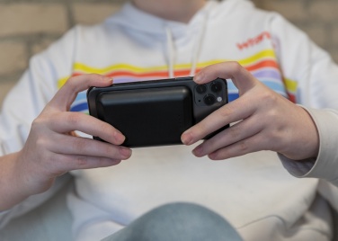 Логотрейд pекламные подарки картинка: Магнитный беспроводной внешний аккумулятор емкостью 5000 мАч и мощностью 5 Вт