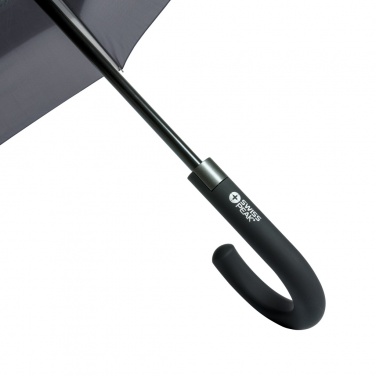 Логотрейд бизнес-подарки картинка: Зонт Swiss Peak AWARE™ с раздвижной конструкцией от 23 до 27 дюймов