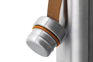 Логотрейд pекламные cувениры картинка: Черная+Blum термобутылка для воды маленькая 500 мл