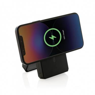 Logotrade profilprodukter bild: Skywave 5.000 mAh/10W trådlös solcellspowerbank RCS rplast